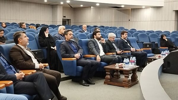 همایش نوآوری در نشر و چالش‌های حفظ میراث مکتوب در مشهد