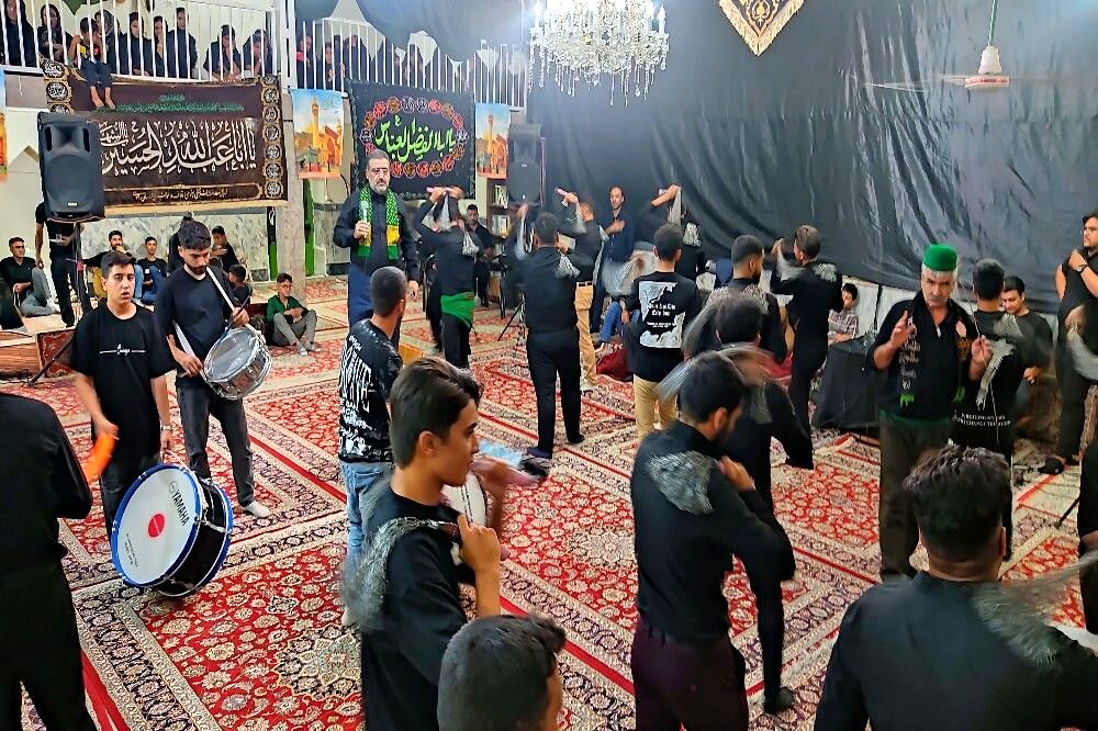 مراسم عزاداری شب ششم محرم در شهر بار نیشابور 