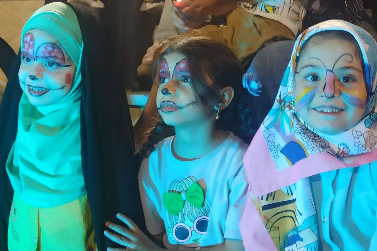 برگزاری جشن بزرگ هفته جهانی کودک در قبله تهران