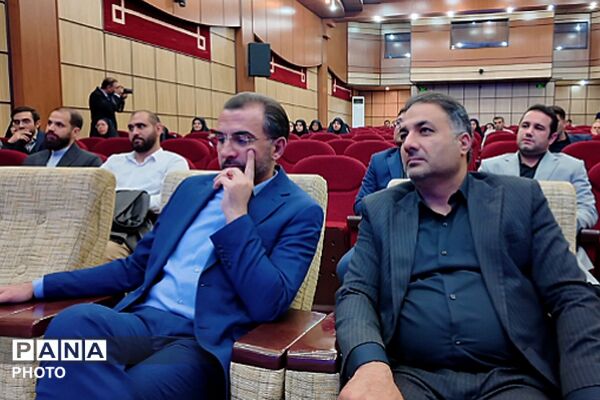 نکوداشت هفته پدافند غیر عامل در اداره کل آموزش و پرورش شهرستانهای تهران