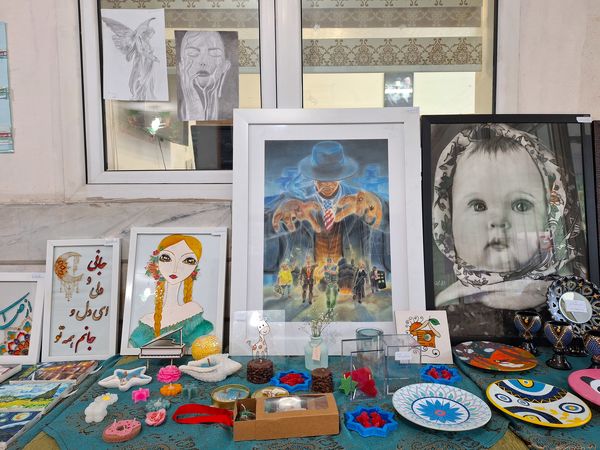 شکوفایی هنر نسل فردا در دبیرستان حضرت ولی عصر (عج)