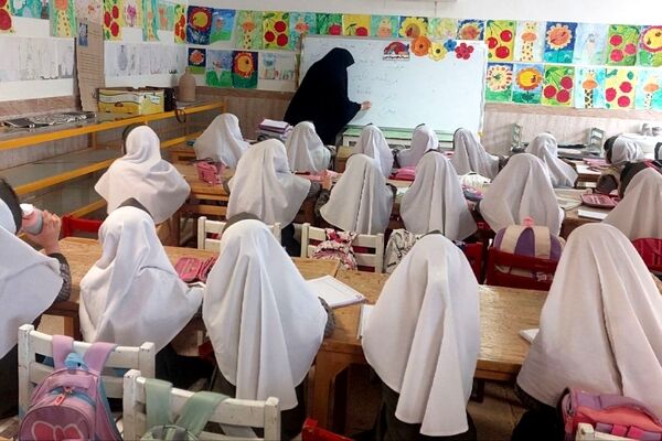زنگ جهاد علم در لالجین به صدا درآمد