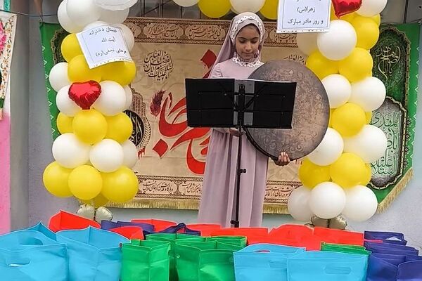 جشن میلاد حضرت فاطمه زهرا (س) در مدارس کهریزک 