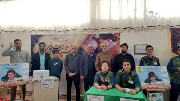 انتخابات شورای دانش‌آموزی در دبیرستان پسرانه امام حسین(ع) کاشمر