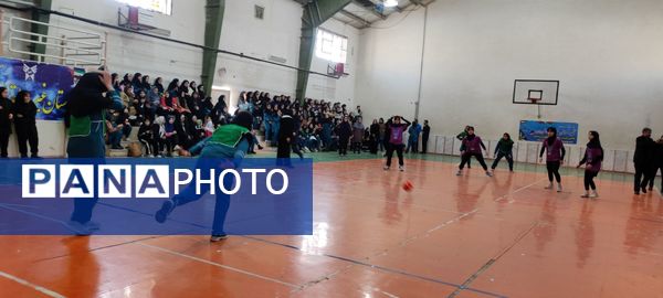 افتتاحیه مسابقات جام اقتدار فوتسال در سالن ۱۳ آبان شهرستان شیروان 