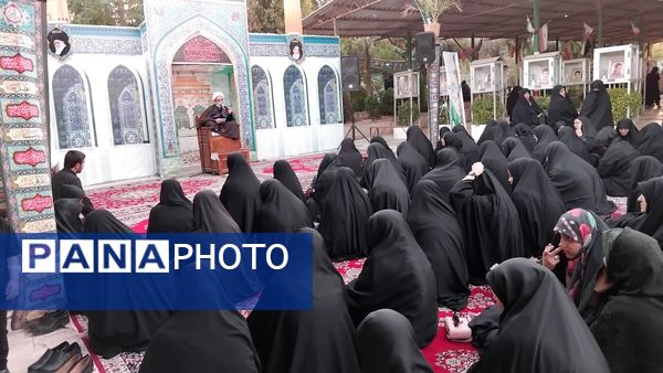 اجتماع بانوان زینبی به مناسبت هفته عفاف‌و‌حجاب