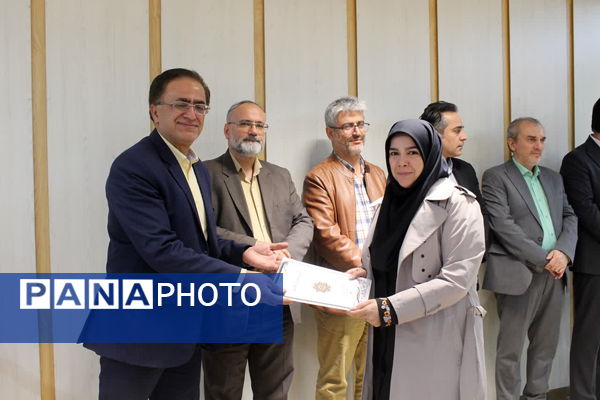 تجلیل از برترین‌های تدریس و یادگیری در جشن نوآوری و خلاقیت در آموزش