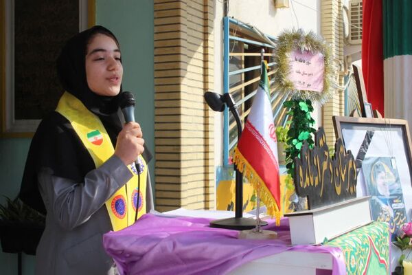 مشق همدلی در گلوگاه 
