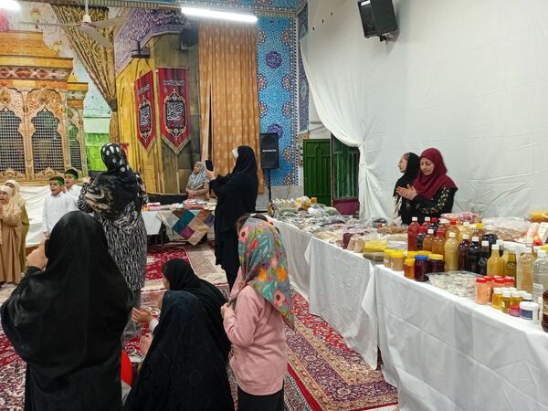 بازارچه محصولات خانگی در شهرستان خلیل آباد 