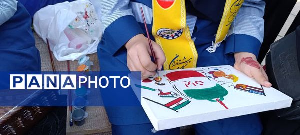 خروش استکبار ستیزی دانش‌آموزان شیرازی