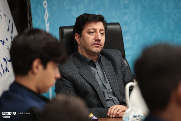 نشست خبری سخنگوی وزارت آموزش و پرورش با دانش‌آموز خبرنگاران پانا