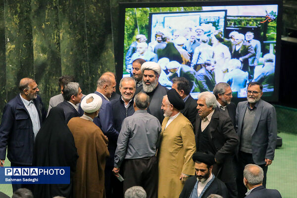 تقدیم لایحه بودجه سال ۱۴۰۵ به مجلس شورای اسلامی