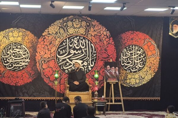 مراسم شب پایانی ماه صفر در بیت‌الزهرا(س) تپه نورالشهدا فارسان