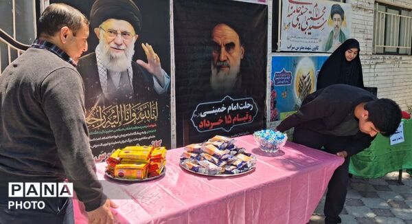 برپایی موکب غدیر کانون دانش‌آموزی شهید مدرس شهرستان سراب 