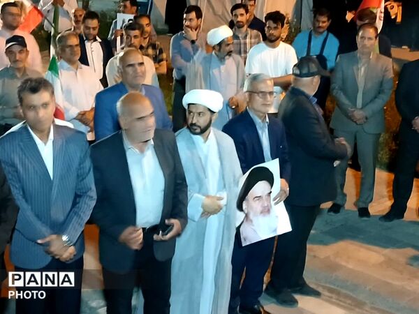 قرار شبانه  مردم شهرستان مه ولات همزمان با عید سعید غدیر و رحلت امام خمینی (ره)