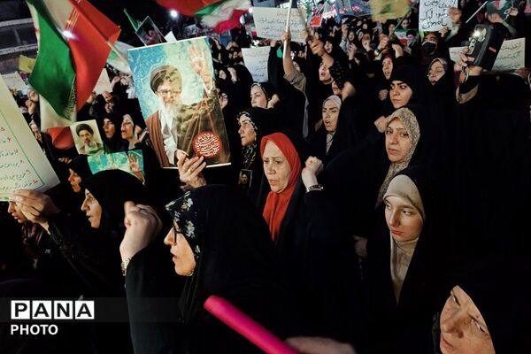 طنین دوباره شعارهای انقلابی در قلب ورامین