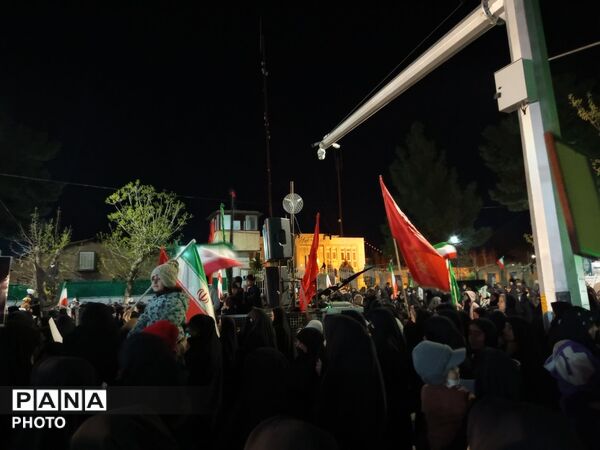 مراسم وداع با پیکر مطهر سردار شهید غلامرضا محمد زاده