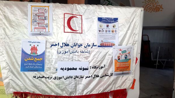 آمادگی در برابر بحران؛ مانور زلزله در دبیرستان نمونه محمودیه