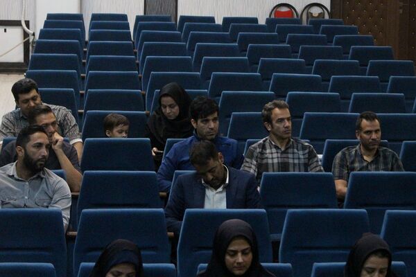 گردهمایی آموزگاران و دبیران درس تربیت بدنی منطقه کهریزک 