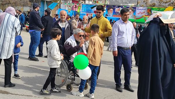 جشن ملی ۲۲ بهمن با حضور خانواده‌ها و نسل جوان  در یاسوج