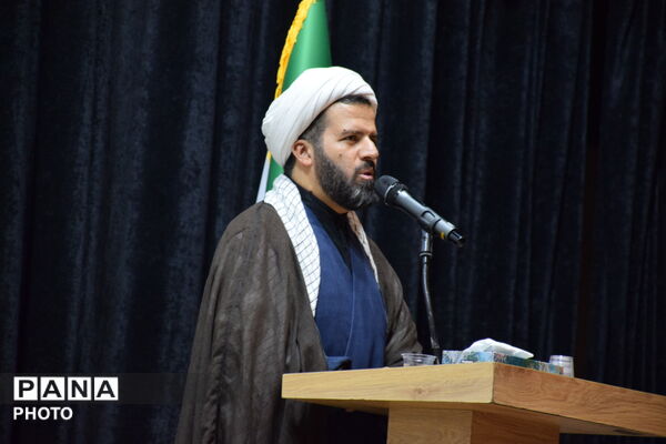 افتتاحیه برنامه‌های تابستانی نوجوانه‌های امید در زرقان