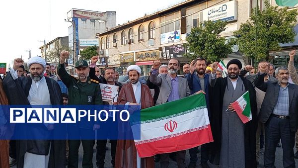 تجمع مردم شهرستان نور در حمایت از عملیات وعده صادق