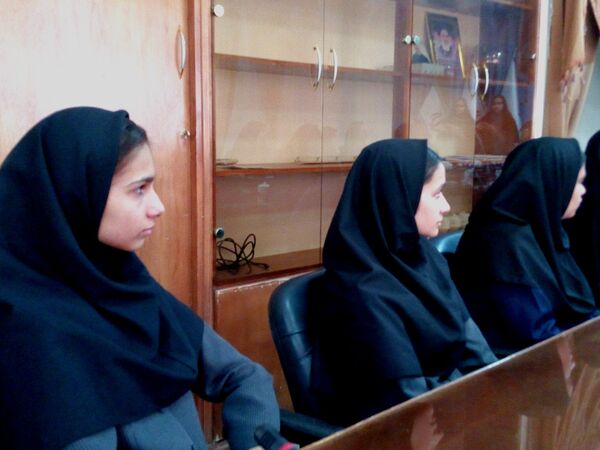 کارگروه دائمی  دختران نوجوان  شهرستان کاشمر 