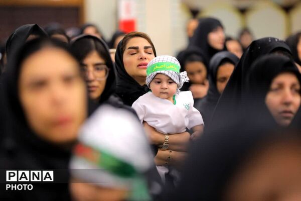 همایش شیرخوارگان حسینی با حضور پرشور مادران 
