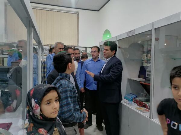 بازدید خادمیاران و خدام افتخاری رضوی از موزه فرهنگ و هنر بافق