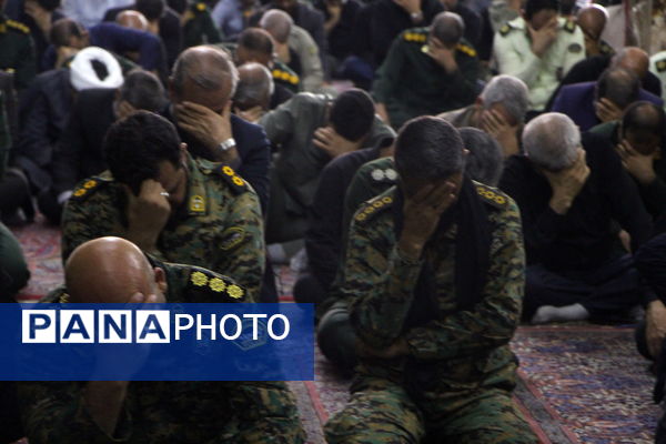 بزرگداشت شهدای مدافع وطن در یزد