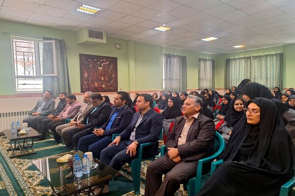برگزاری نمایشگاه مفاخر ملی و یادواره شهید نظر نژاد به‌مناسبت روز سمپاد در مشهد