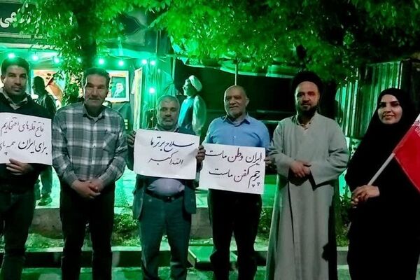 چراغ موکب‌ها در اجتماعات شبانه روشن است