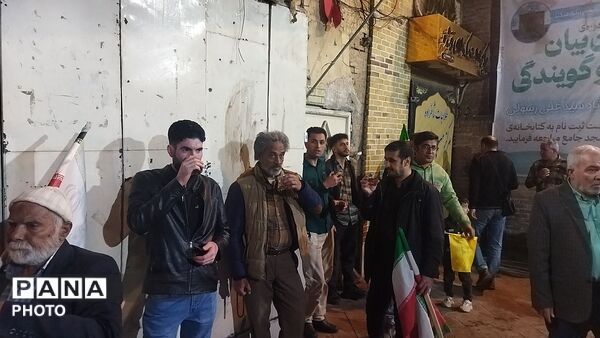 گذری بر فعالیت چایخانه فاطمه الزهرا در پنجاه و هشتمین شب از اجتماعات مردمی نیشابور 