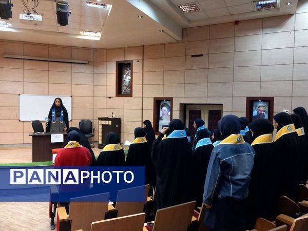 انتخابات شورای دانش آموزی در ناحیه 2مشهد