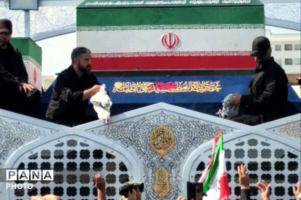 وقتی ایران، آسمان را به آغوش کشید