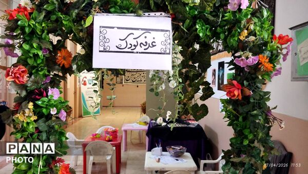 آماده‌سازی دبیرستان شاهد کوثر برای میزبانی از زائران رهبر شهید