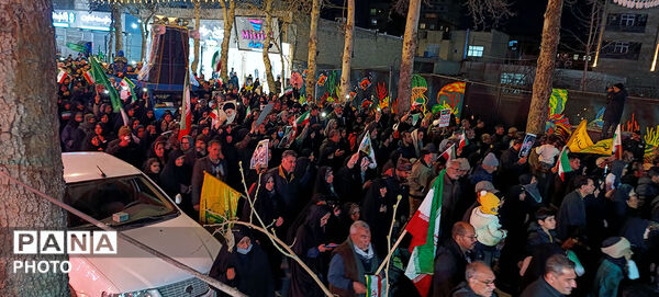 اجتماع و راهپیمایی در هفتین شب در شهرستان بجنورد 