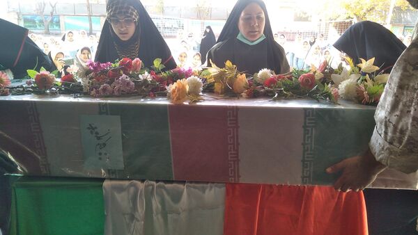 مراسم وداع با شهید گمنام در دبیرستان مرحوم پاکدل