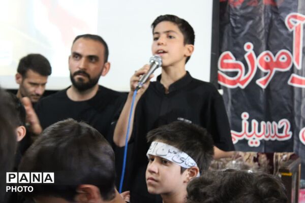 آیین سراسری «احلی من العسل» با حضور گسترده دانش‌آموزان شهرستان فاروج