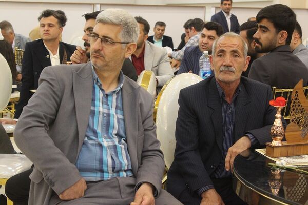 برگزاری مراسم گرامیداشت مقام معلم در بهارستان‌دو