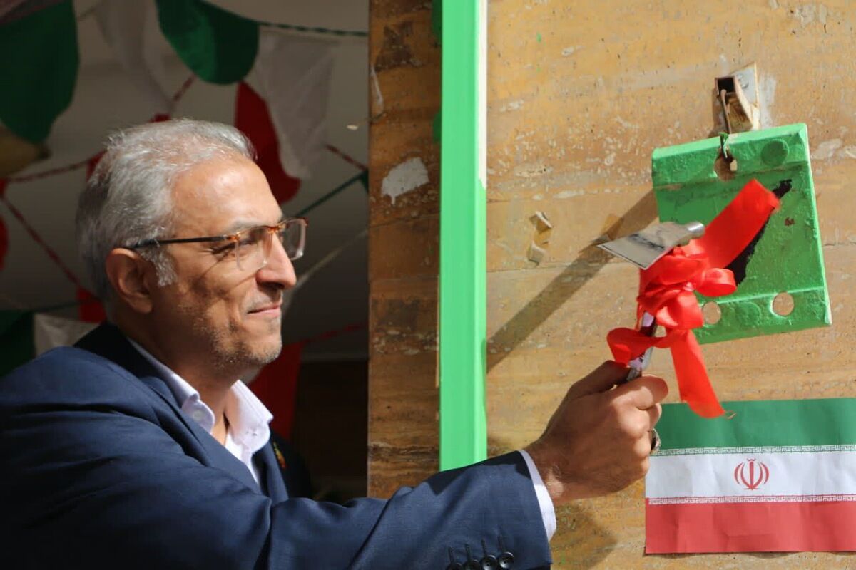 برگزاری جشن جوانه ها در مدرسه بعثت ناحیه یک شهرری