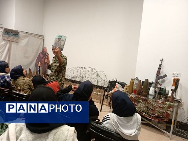 بازدید دانش‌آموزان پایه نهم سروقد از باغ موزه مشهد