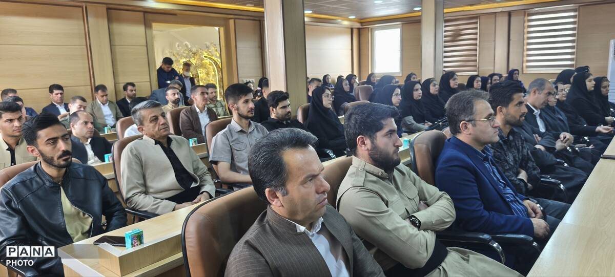 هفته‌ای پرمشغله در آموزش و پرورش مریوان؛ تکریم معلمان با حضور گسترده مسئولان