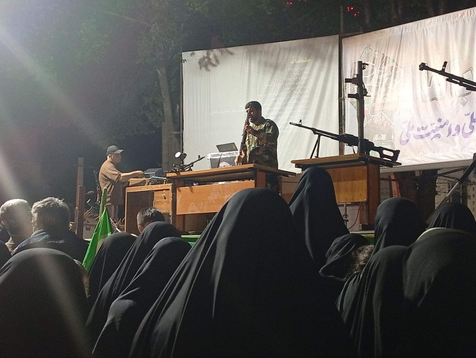 آموزش استفاده از سلاح «جان‌فدایان» در شهرستان نظرآباد 