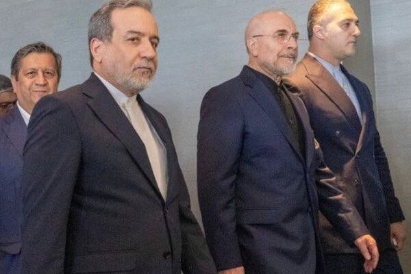 عزیمت رئیس هیأت مذاکره‌کننده کشورمان به همراه وزیر امور خارجه به مسقط
