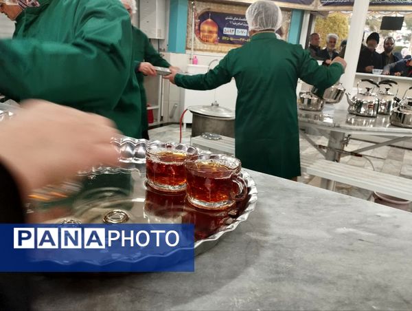 روزهای چراغ برات‌‌‌ در آرامگاه شهید مدرس کاشمر