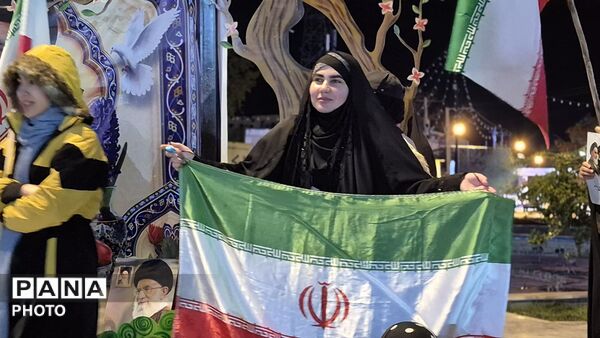 شبی متفاوت با فریادهای آیینی؛ گردهمایی باشکوه دوستداران سنت