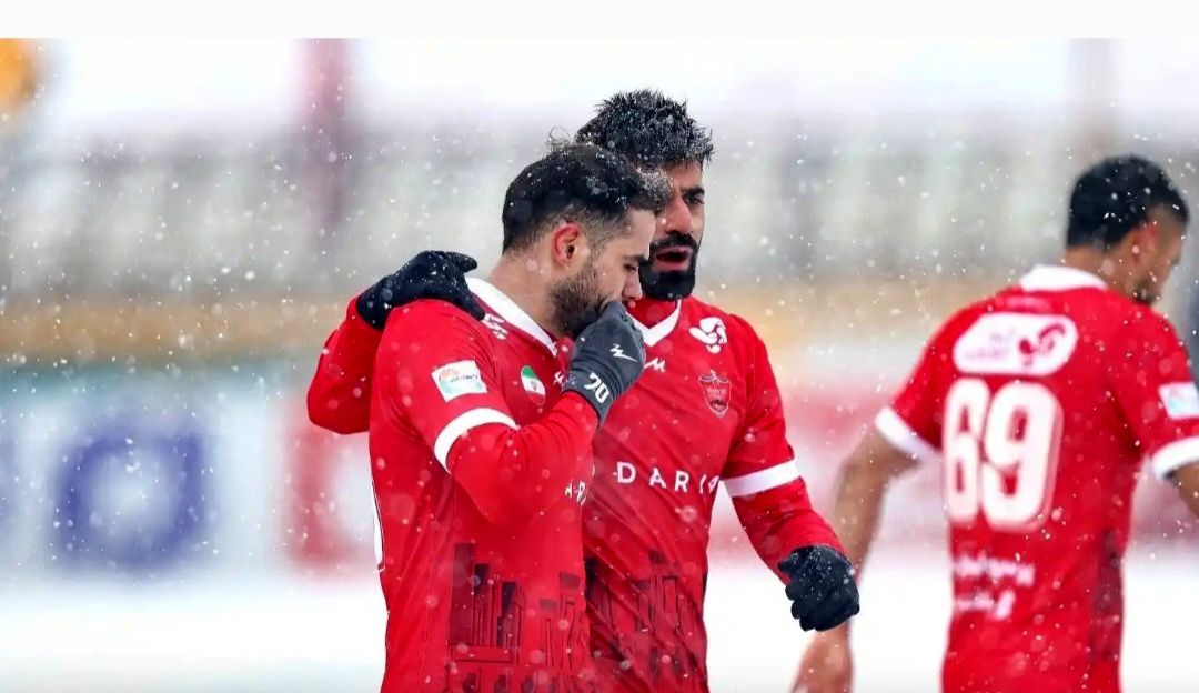 مصدومیت اورونوف چالشی در اتاق فرماندهی پرسپولیسی‌ها/ دوری چند هفته‌ای ستاره ازبک! 