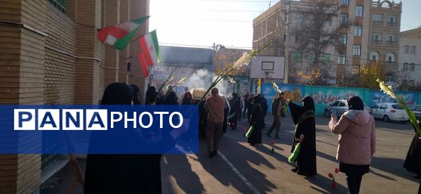 مراسم استقبال از شهدای گمنام در دبیرستان شهید صدوقی ناحیه 2 کرج 