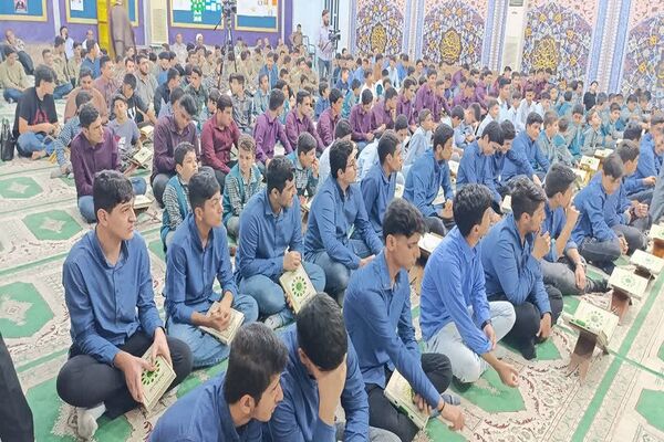 تلاوت قرآن دانش‌آموزان خوزستانی به یاد سیدحسن نصرالله